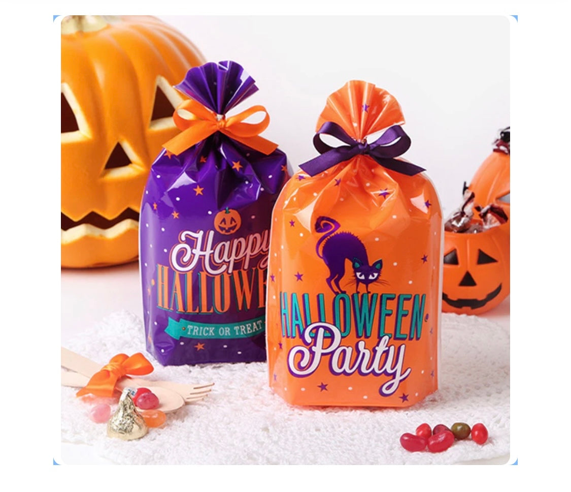 6 Halloween lolly bags